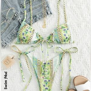 SHEIN Swim Mod Paisley & Ditsy Floral Tie Side Bikini Swimsuit